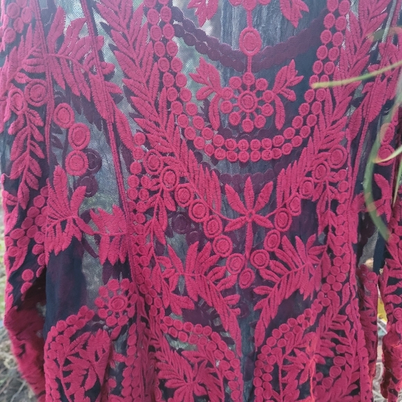 GORGEOUS SOFT EMBROIDERED MESH PLUS SIZE ELEGANT BLOUSE TOP SHIRT 1X - Picture 2 of 14